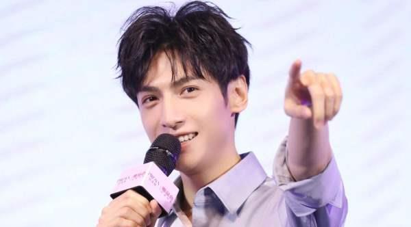 娱乐圈爆料客罗云熙,娱乐圈爆料客背后的神秘面纱  第3张